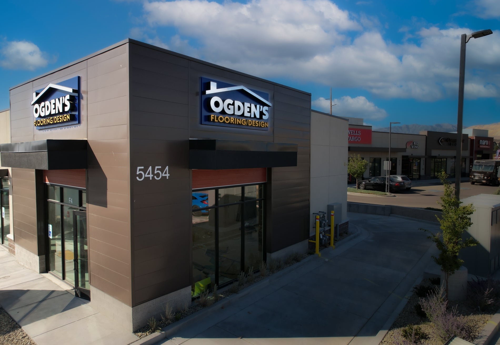 Ogden's Flooring showroom in South Jordan, Utah